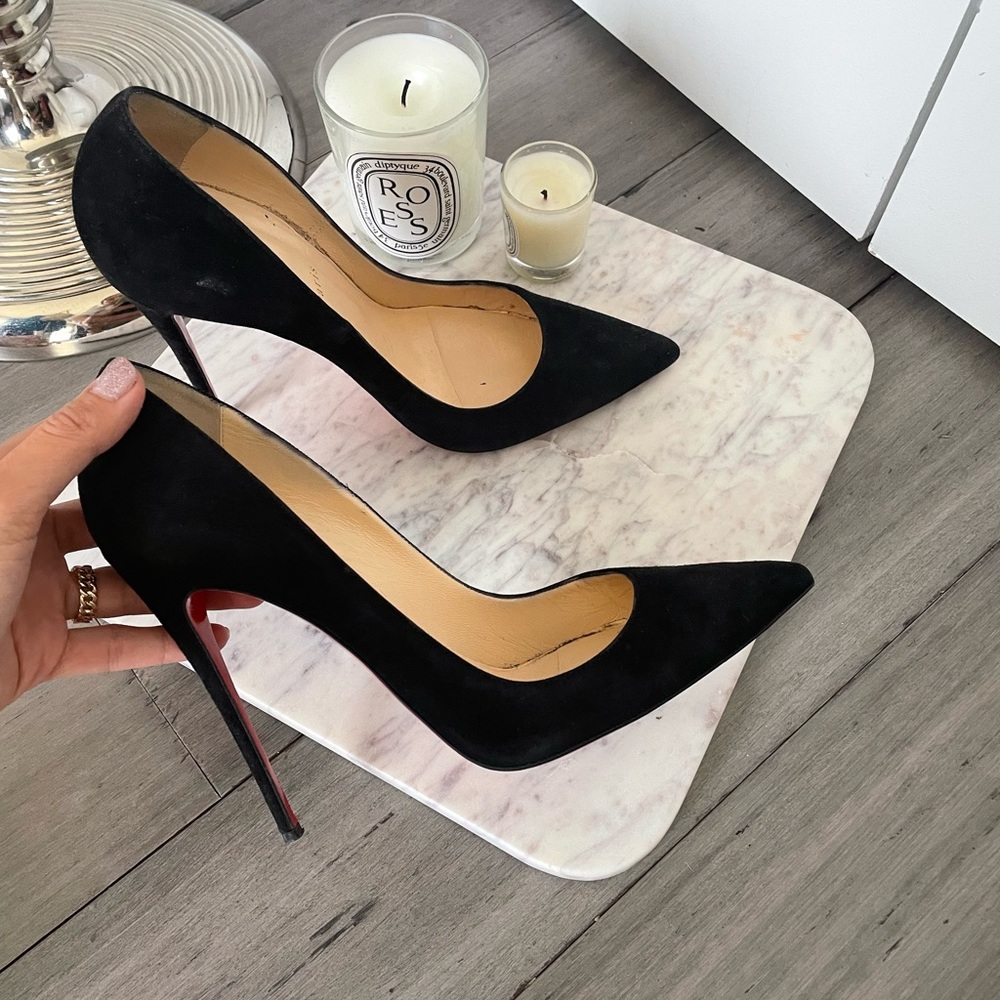 Christian Louboutin so Kate suede black pumps 40.5